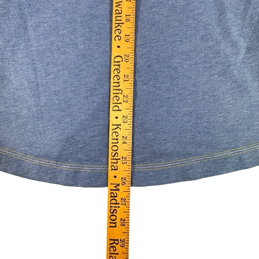 Nike Milwaukee Brewers Womens Dri-Fit V-Neck Shirt Blue Small Flaw